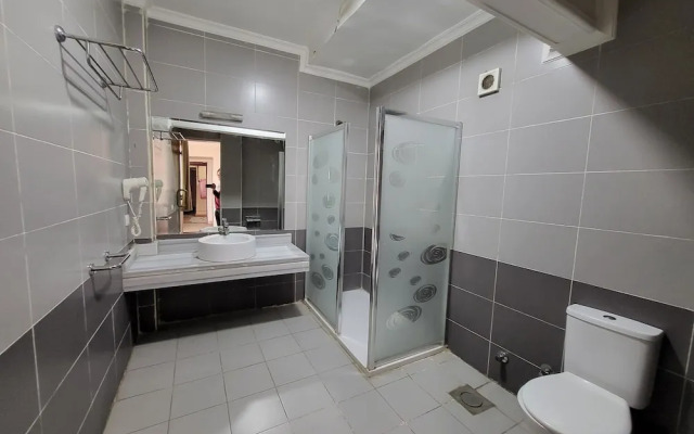 Regency Hotel
