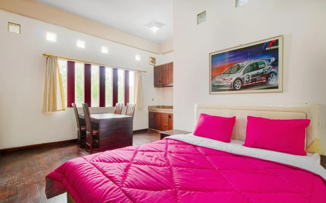 OYO 90696 Tobana House Bintaro