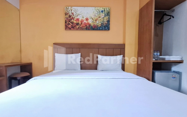 Nirvana Inn seturan Mitra RedDoorz