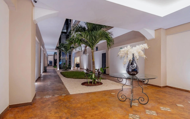 Hotel Plaza by Kavia