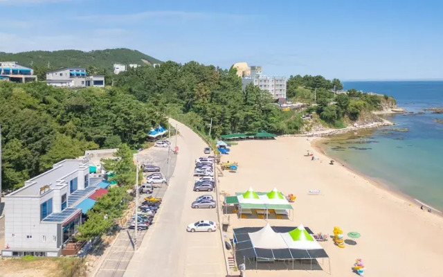 Pohang Playbeach Poolvilla