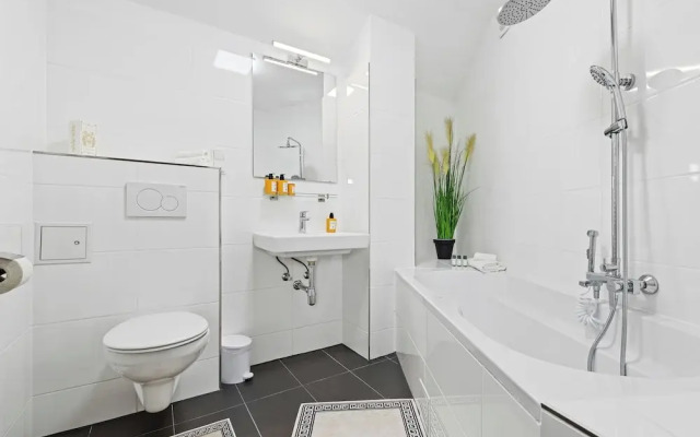 SKY9 Apartments - Homes & Villas