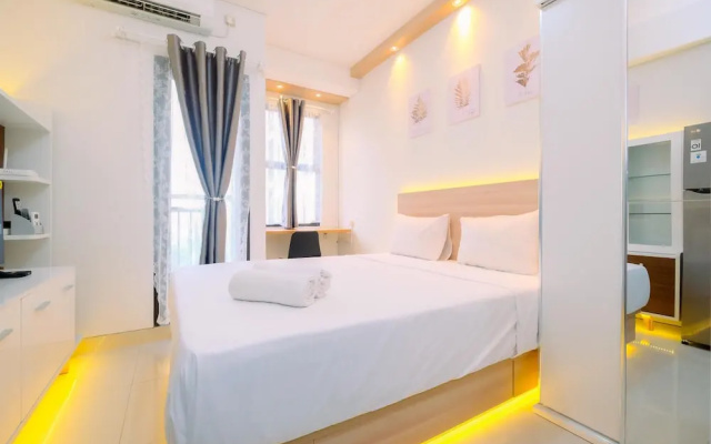 Good And Homey Studio At Transpark Cibubur Apartment