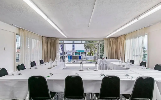 The Parnell Hotel & Conference Centre