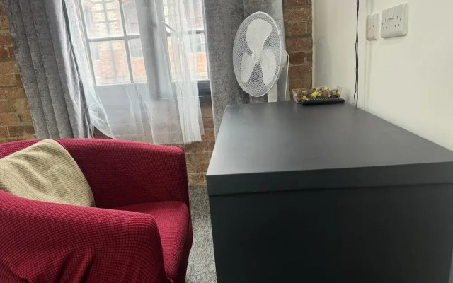 Nottingham Citycentre-studio-free Parking-wifi