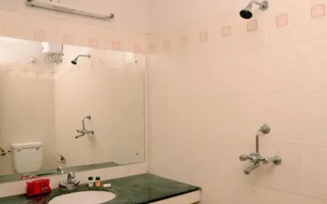 Hotel Hill View by OYO Rooms