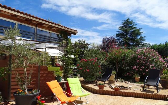 House With 2 Bedrooms in Massillargues-attuech, With Pool Access, Encl