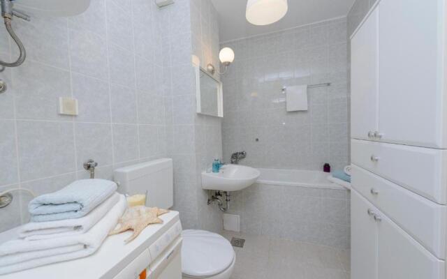 Doris&Iris apartment