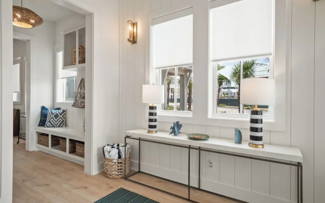 Serenity Shore 305 SOU