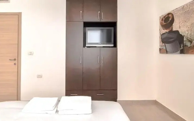 Lovely 3BR in Gordon/Dizengoff by HolyGuest