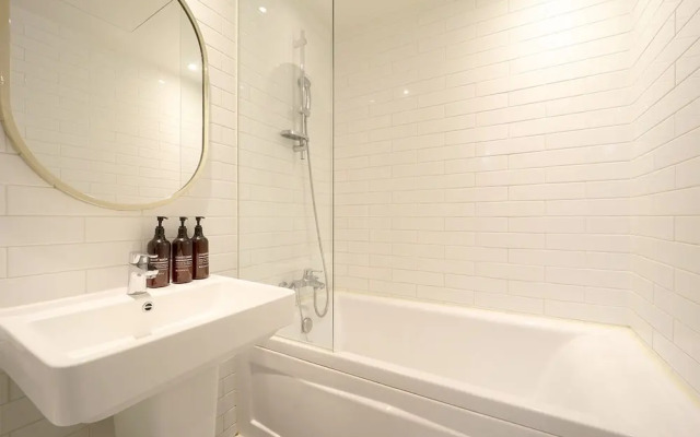 Namyangju NO.25 Hotel Bukhan River