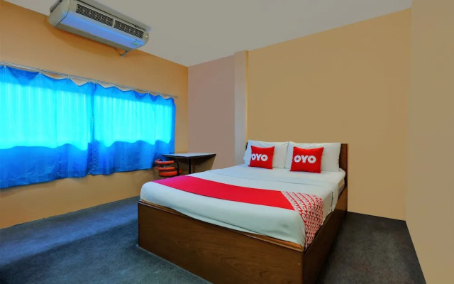 OYO 588 Rose In Mansion