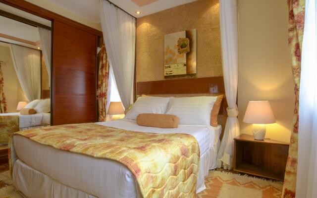 Mimosa Court Apartments