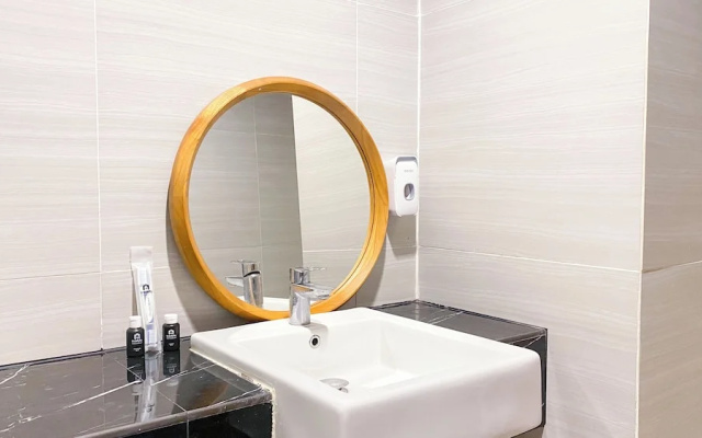 Best Choice And Homey Studio West Vista Apartment
