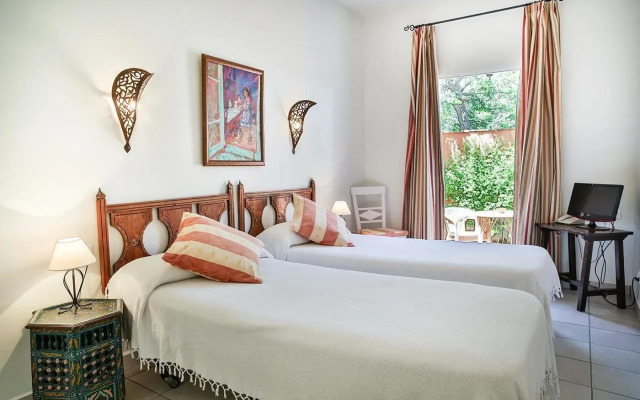 Hotel Madreselva