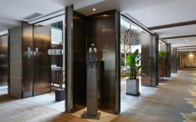 Lugui International Hotel