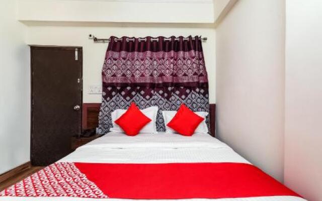 OYO 24414 Hotel Naidu Grand
