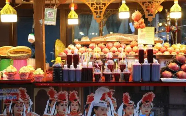 Hi Inn (Kashgar Gucheng Scenic Area Commercial Pedestrian Street)