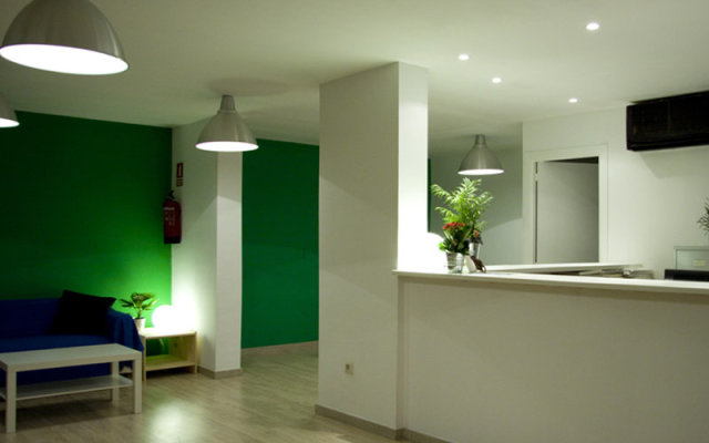 The Living Roof Hostel Madrid