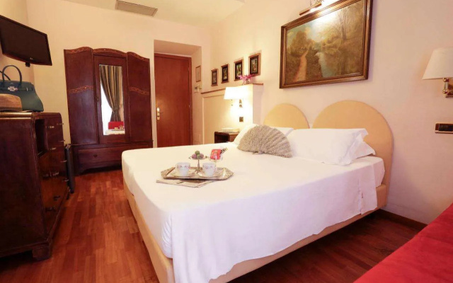 Angel Hotel