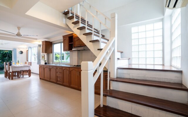 Kamala Beach Front Villas