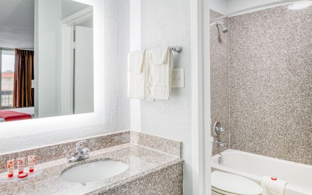Hotel elev8