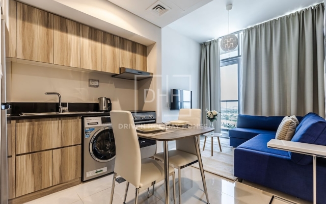 Dhh1 Bed Serene Golf Vita A Damac Hills