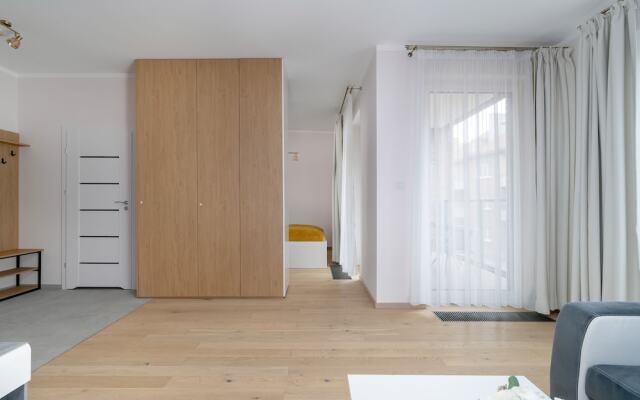 Dark Grey and Pink Apartment by Renters
