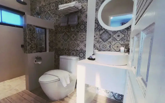 I-Destiny Gallery Resort