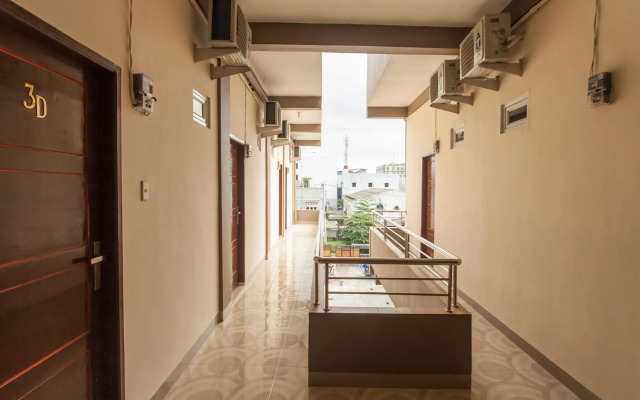 Super OYO 1763 Dinda Residence Syariah
