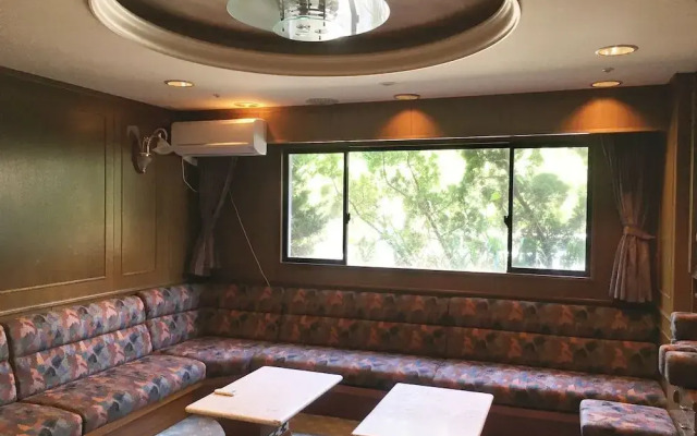 Hotel Cetus Royal