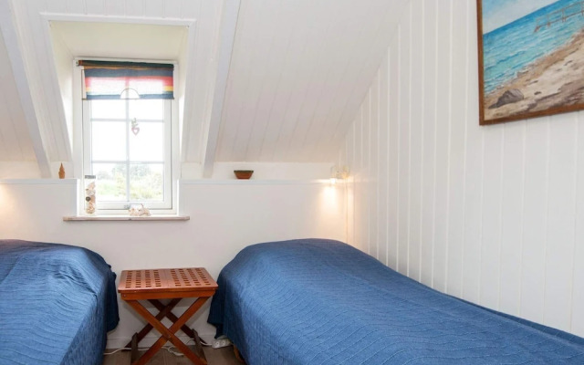 6 Person Holiday Home in Ringkøbing