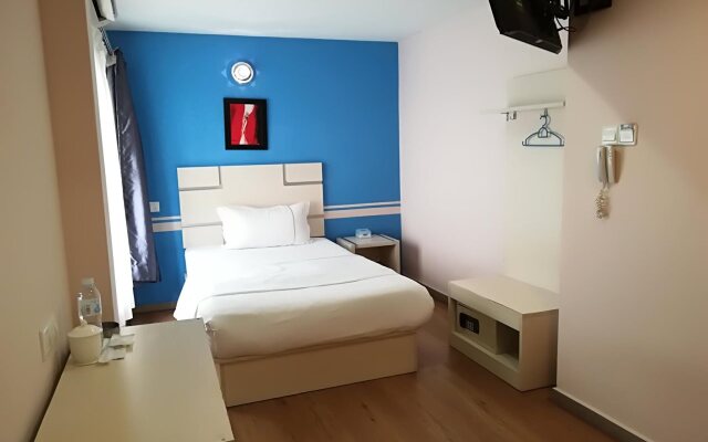 Seeds Hotel Cheras Maluri