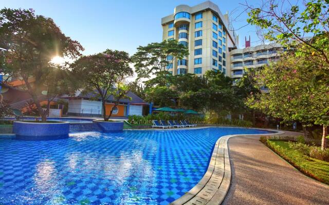 Mercure Convention Center Ancol