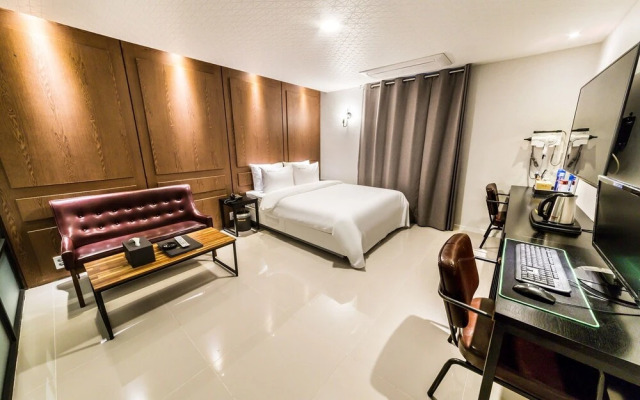Wolgot Hotel RG