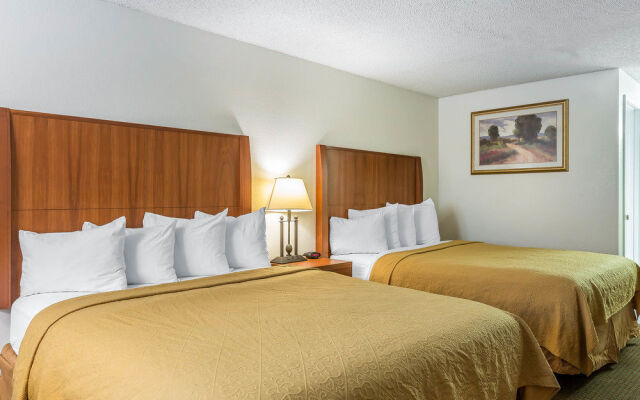 Quality Inn & Suites Bakersfield