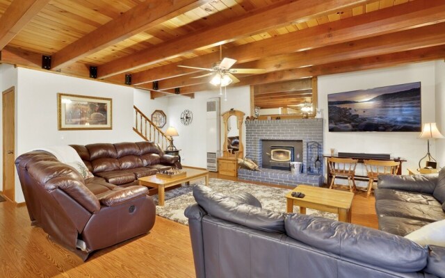 2184-malaburro Inn 2 Bedroom Home by RedAwning