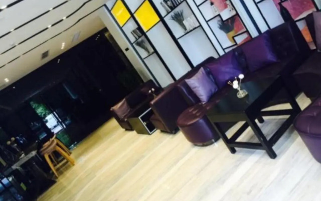 Lavande Hotel Shenzhen Baoan Haiya Binfen City Branch