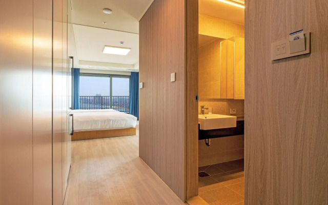 Sokcho I Park Suite Hotel and Residence