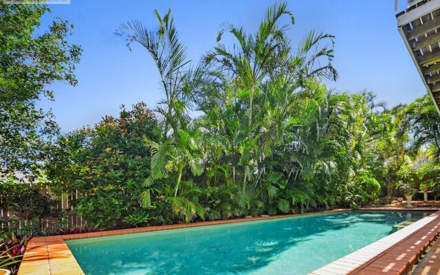 Fabulous Pet Friendly Family Home - 3 Carribean Court