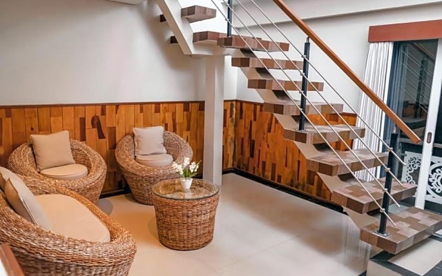 E Luxury Suites Seminyak by InnApps