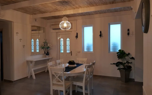 Evergreen Seaside Villa