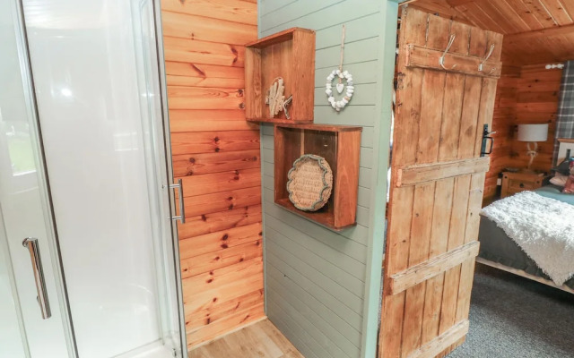 Mill Cabin Denant