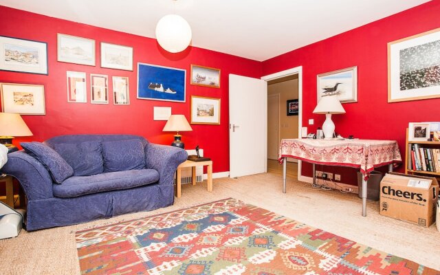 Gorgeous Spacious 3 Bed Apartment in Clapham