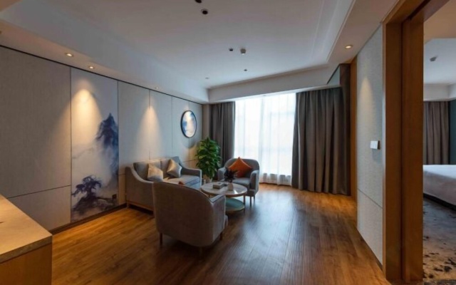 Zhanpeng International Hotel – Guest Rooms – Chongzuo
