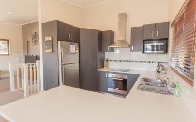 Boronia 6/30 Nettin Circuit