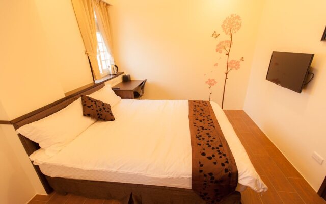 G16 Inn B&B