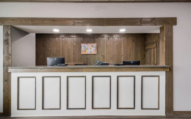 Econo Lodge Scottsbluff