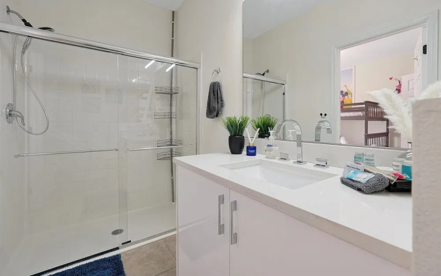 Beautiful Magical Serenity 3-bed Villa in Clermont