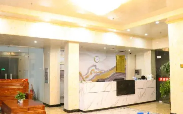 Huizhou Xinghe Business Hotel (North Railway Station)